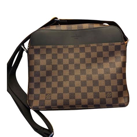 sac louis vuitton bandoulière homme|sacoche bandoulière homme.